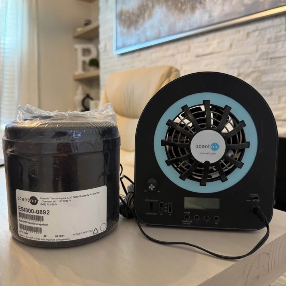 Black and Blue Home Fragrance Diffuser